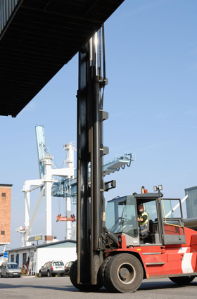 Forklift truck hire - Chelmsford, Essex - Moores Forklifts Ltd - used forklift